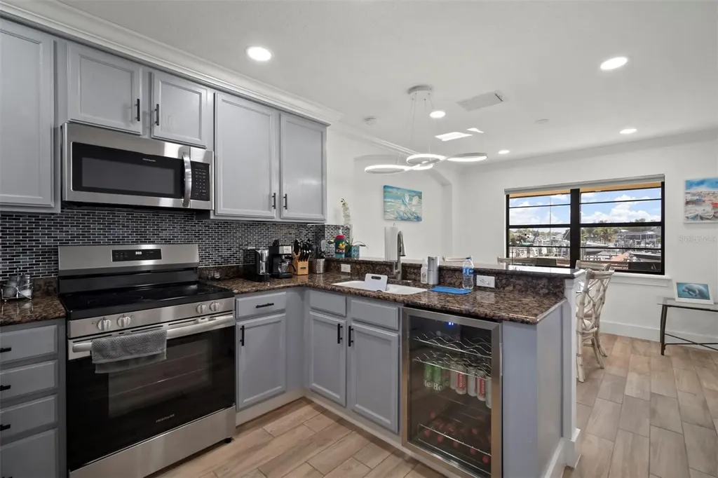 634 Yardarm Drive Apollo Beach FL 33572