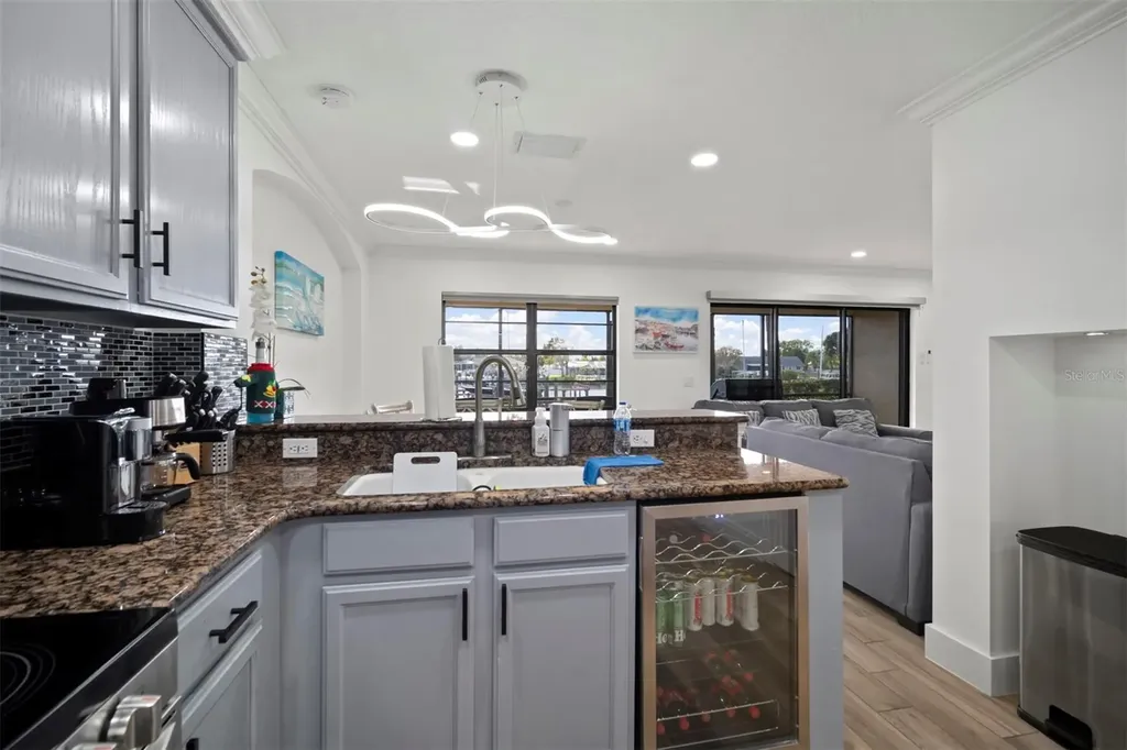 634 Yardarm Drive Apollo Beach FL 33572