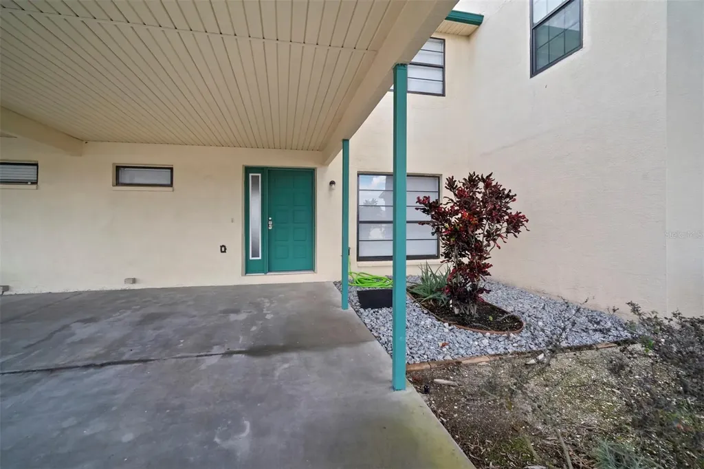 634 Yardarm Drive Apollo Beach FL 33572