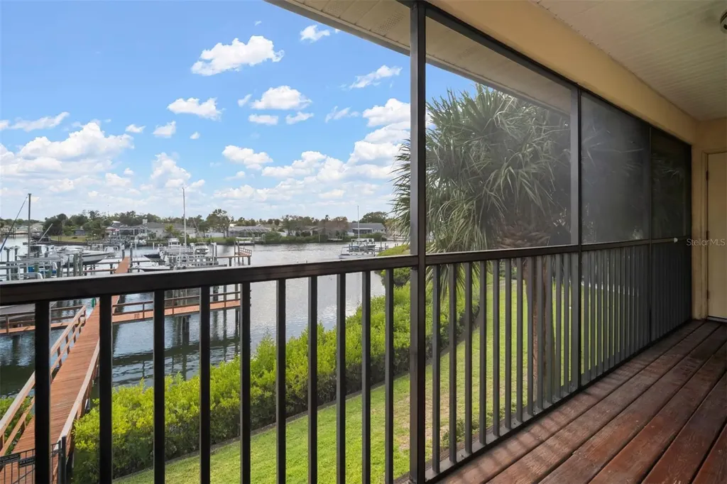 634 Yardarm Drive Apollo Beach FL 33572