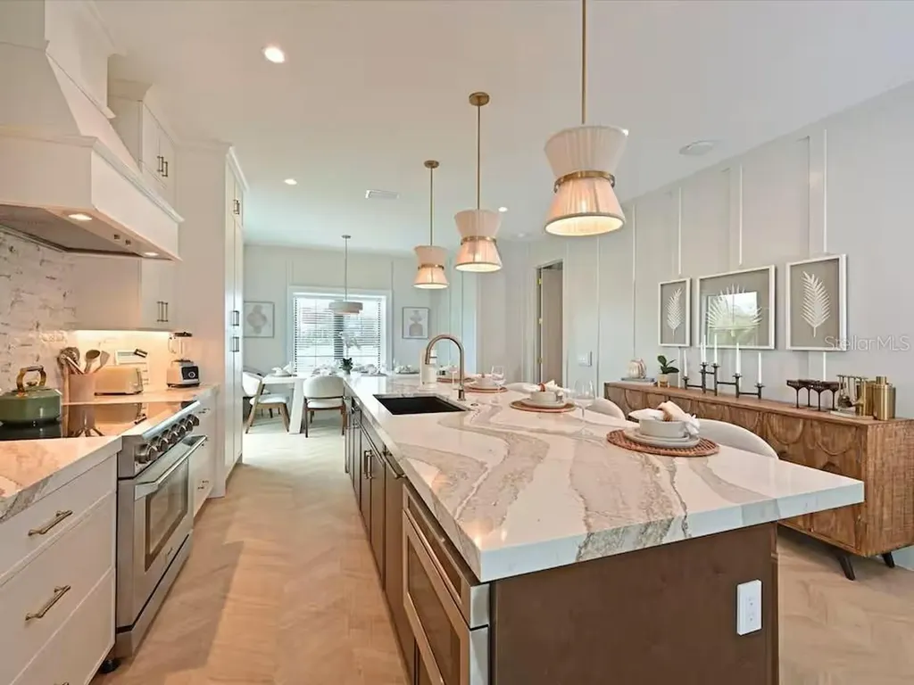 2209 Avenue B Bradenton Beach FL 34217