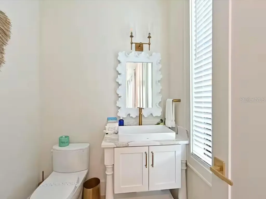 2209 Avenue B Bradenton Beach FL 34217
