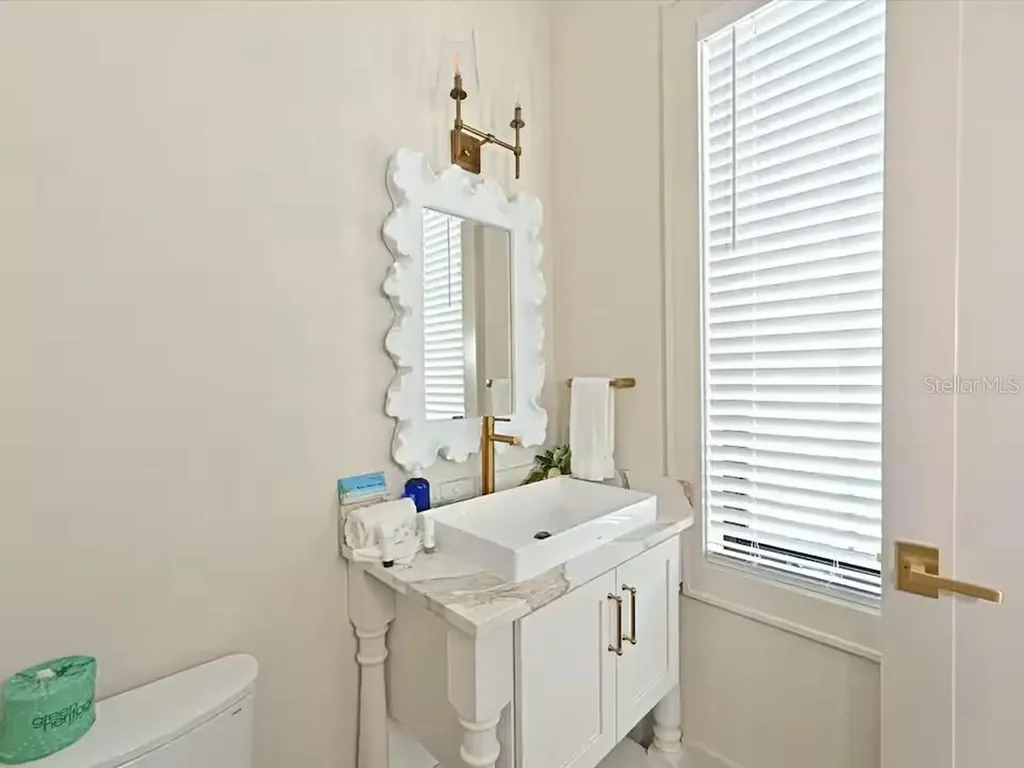 2209 Avenue B Bradenton Beach FL 34217