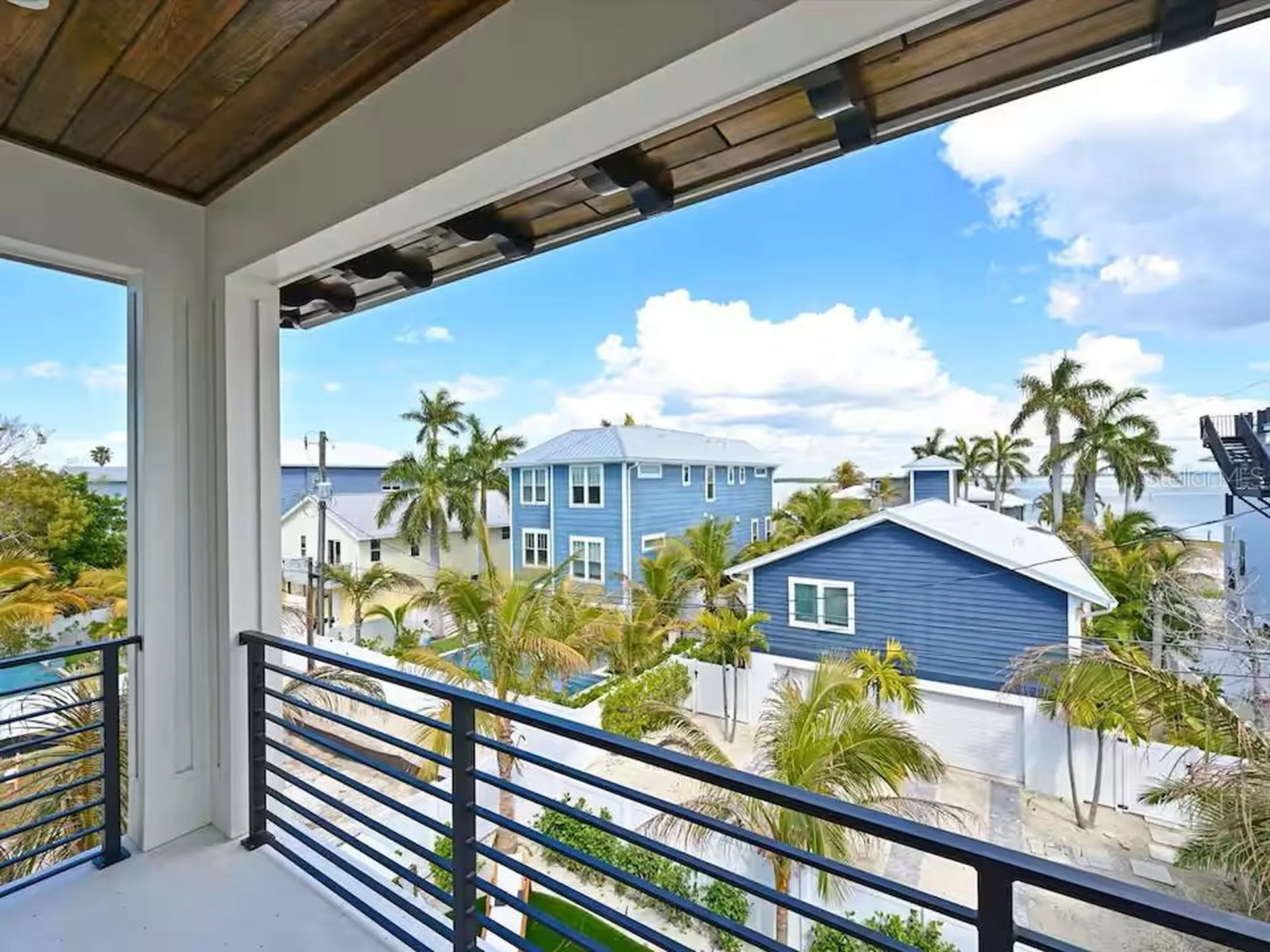 2209 Avenue B Bradenton Beach FL 34217
