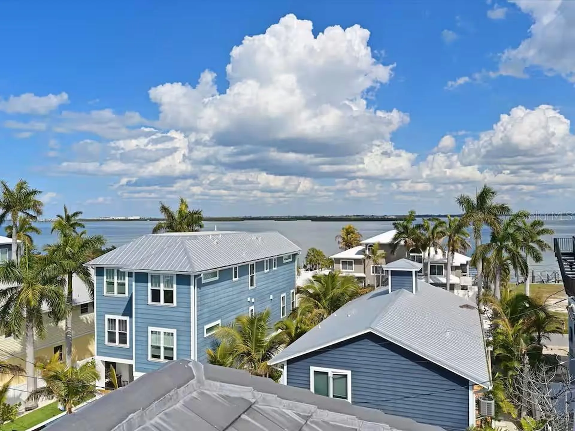 2209 Avenue B Bradenton Beach FL 34217