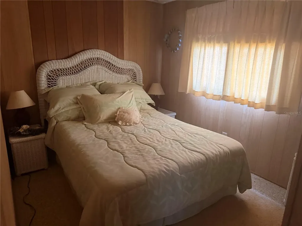 56340 Acorn Road Astor FL 32102