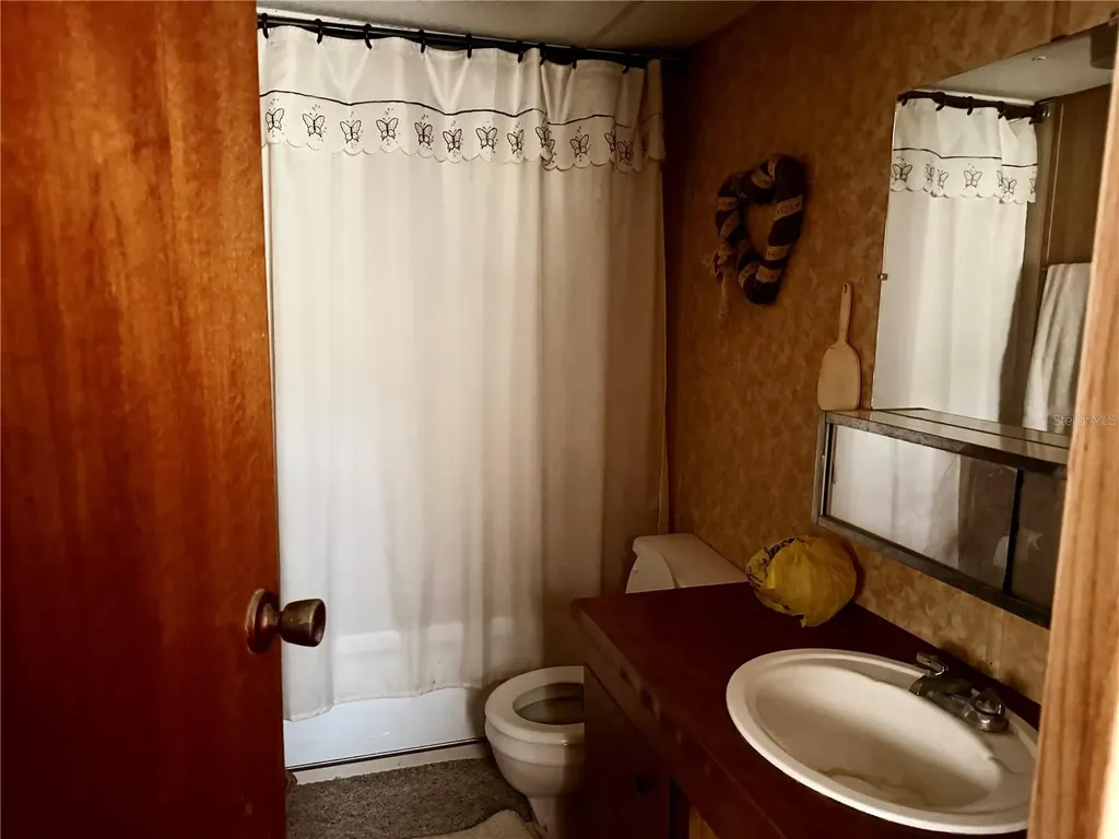 56340 Acorn Road Astor FL 32102