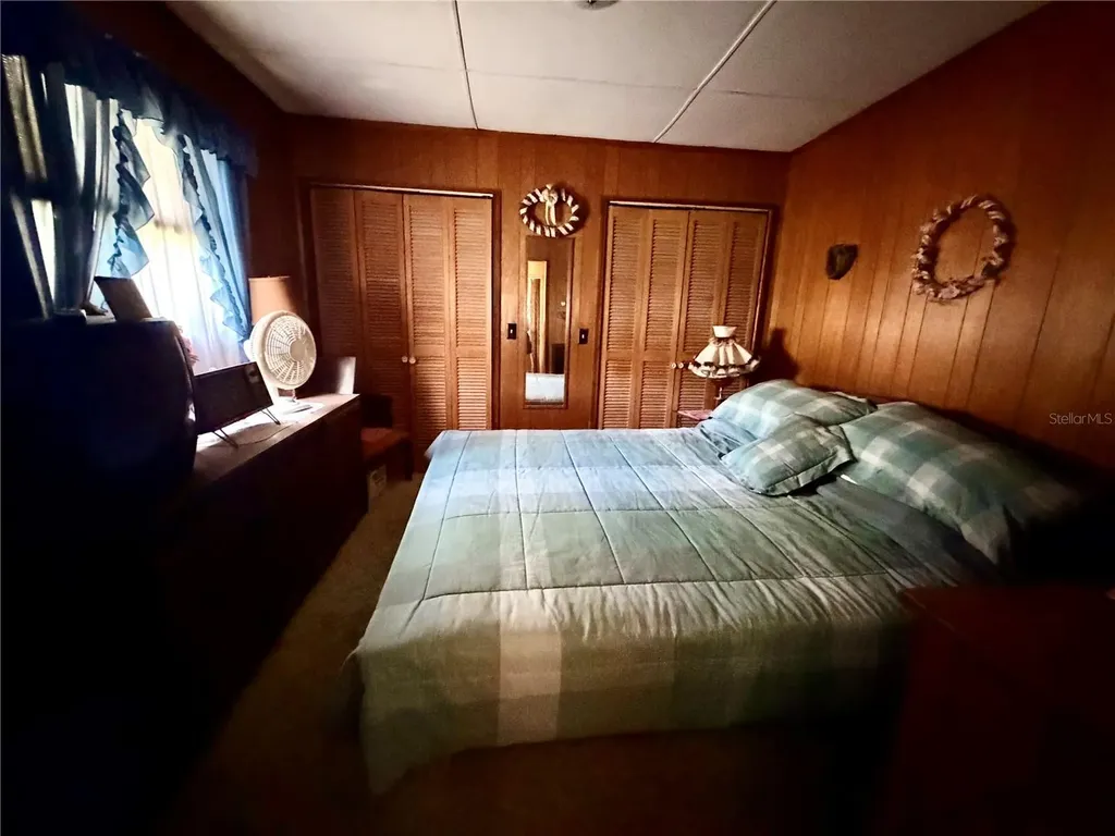 56340 Acorn Road Astor FL 32102