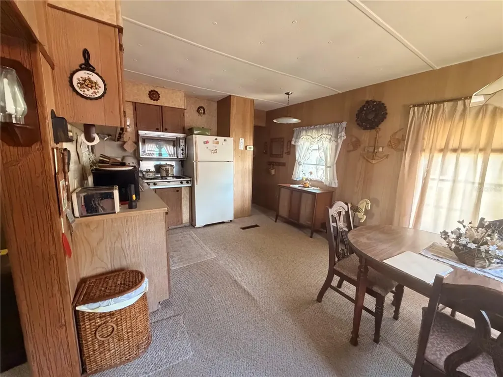 56340 Acorn Road Astor FL 32102