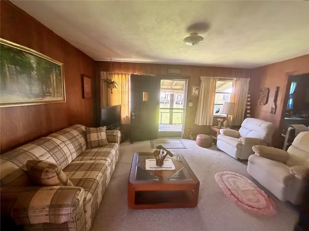 56340 Acorn Road Astor FL 32102
