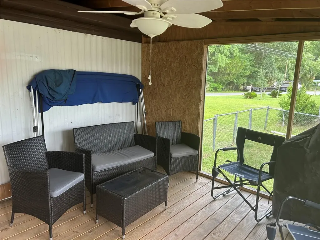 55707 Jamie Drive Astor FL 32102