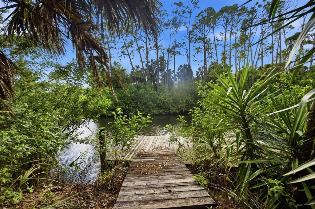 2091 Cannolot Boulevard Port Charlotte FL 33948
