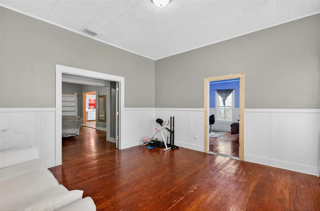 200 N Orange Avenue Fort Meade FL 33841