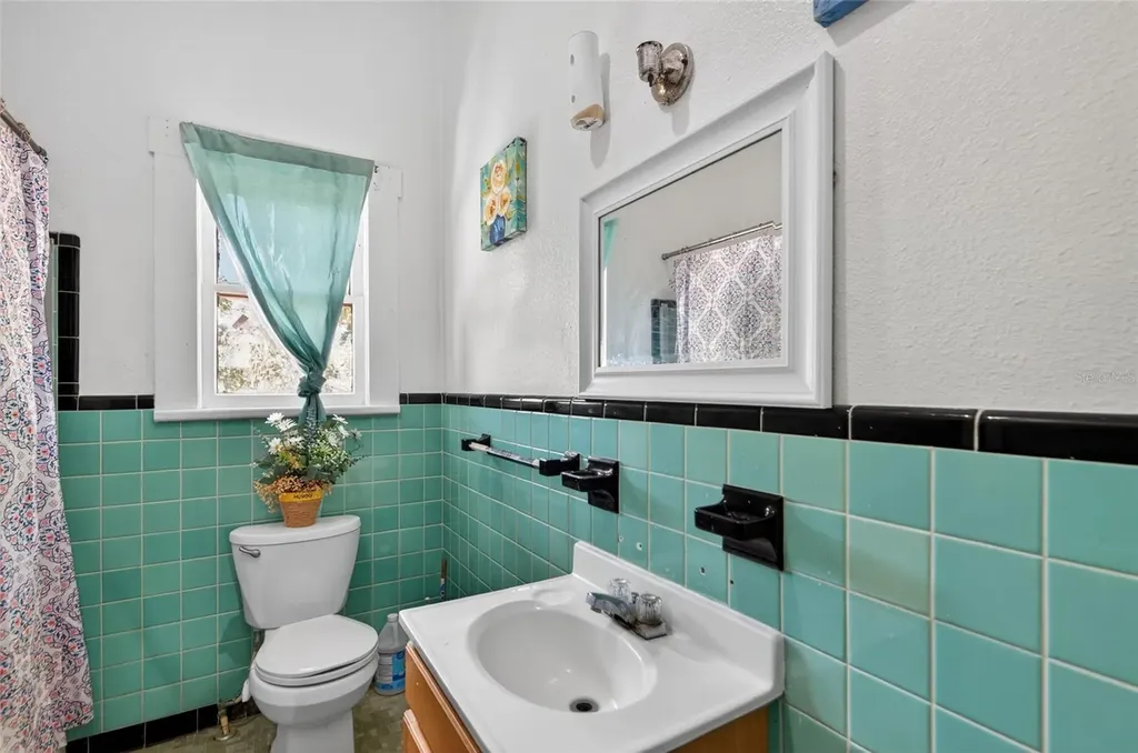 200 N Orange Avenue Fort Meade FL 33841
