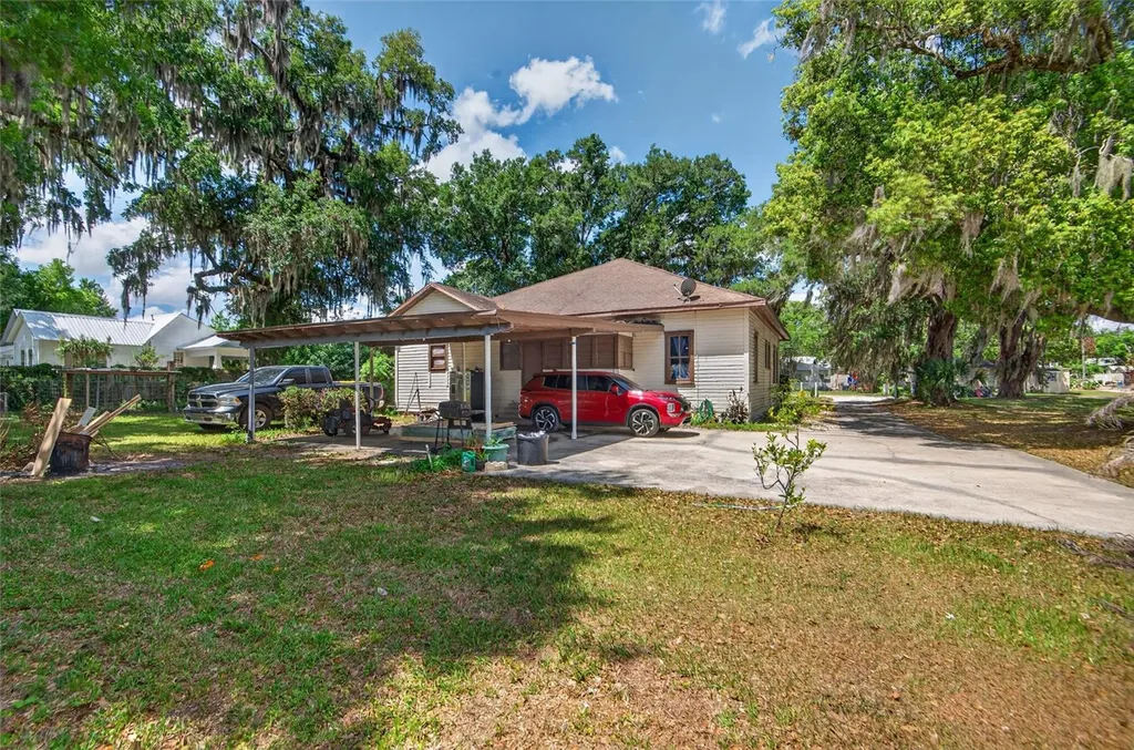 200 N Orange Avenue Fort Meade FL 33841