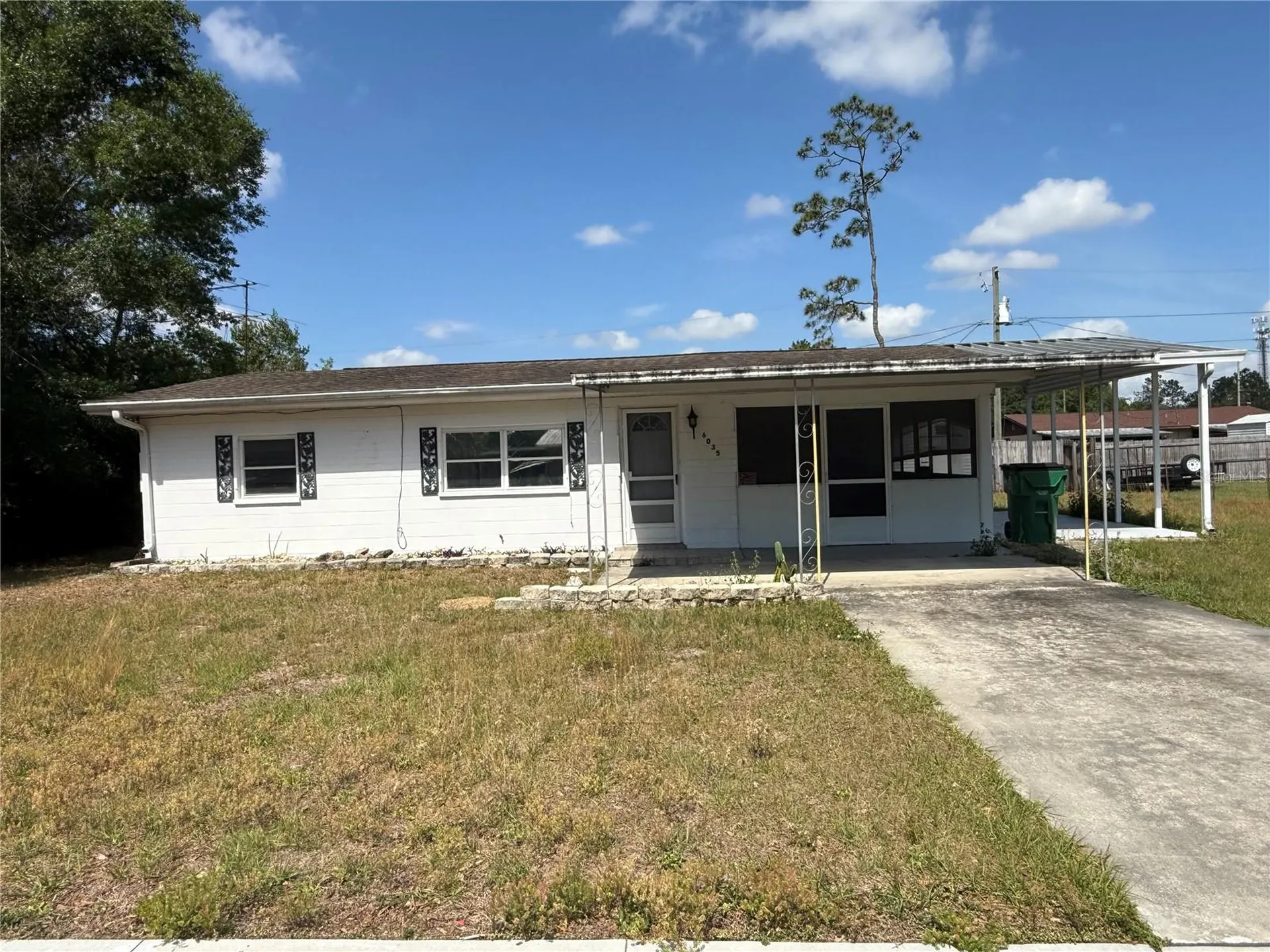 6035 10th Street Zephyrhills FL 33542