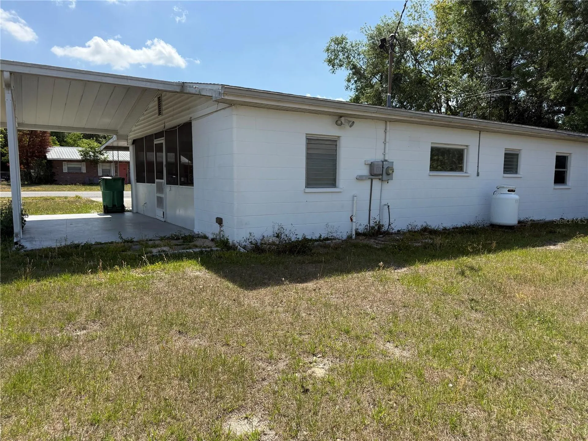 6035 10th Street Zephyrhills FL 33542