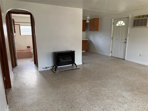 6035 10th Street Zephyrhills FL 33542