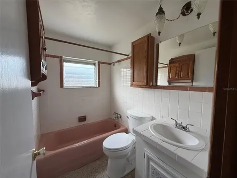 6035 10th Street Zephyrhills FL 33542
