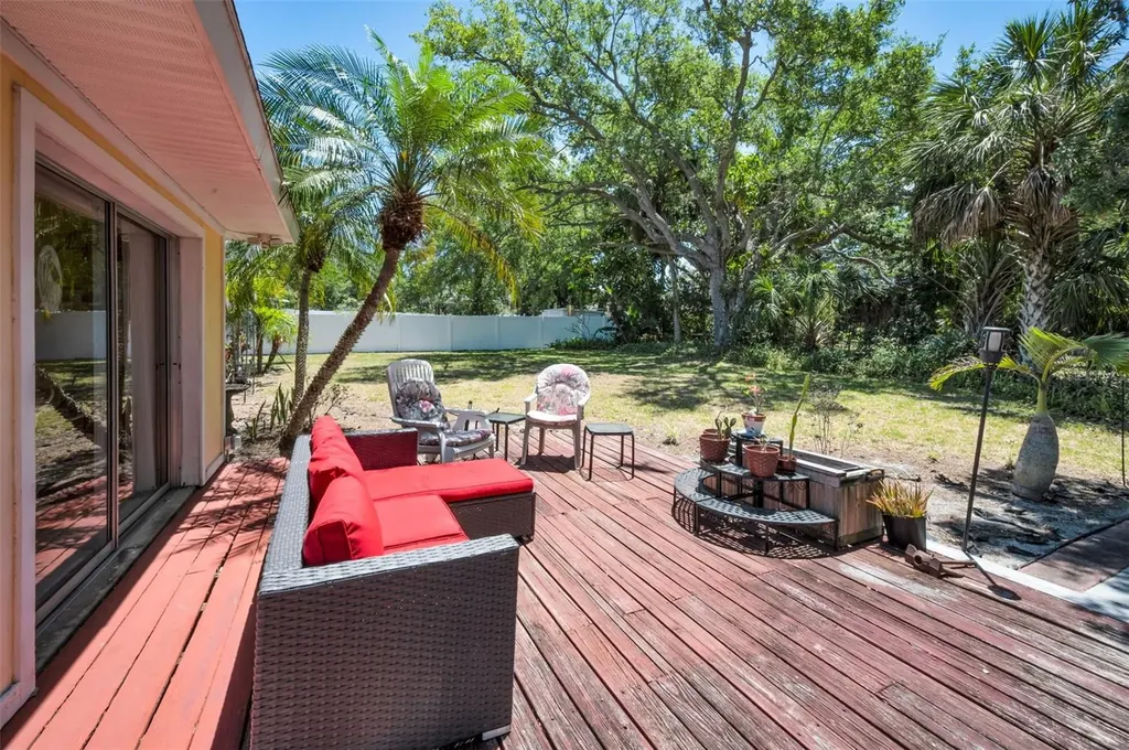 14806 Wildwood Drive Largo FL 33774