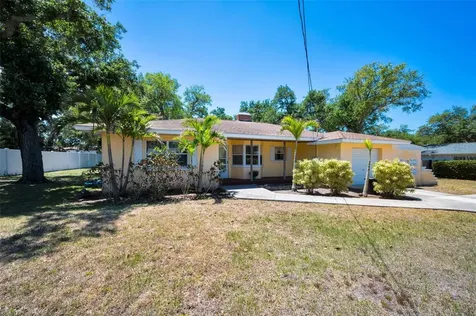 14806 Wildwood Drive Largo FL 33774
