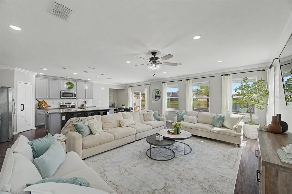 31015 Parrot Reef Court Wesley Chapel FL 33545