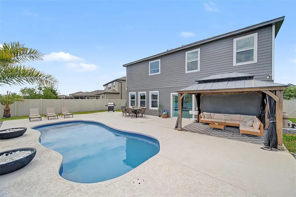 31015 Parrot Reef Court Wesley Chapel FL 33545