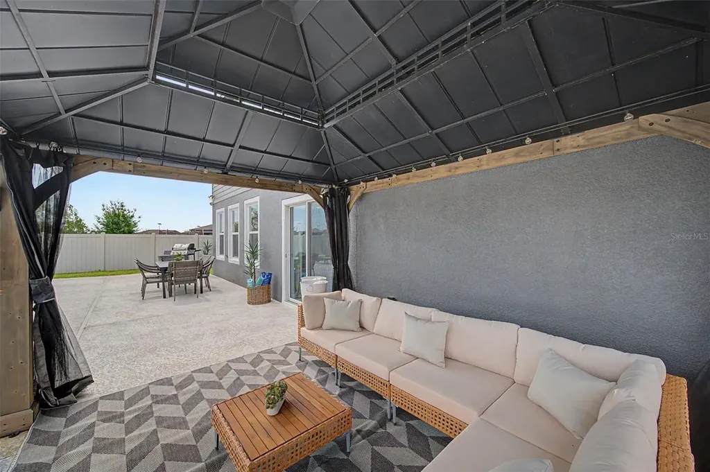 31015 Parrot Reef Court Wesley Chapel FL 33545