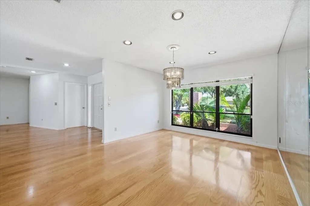 4326 Middle Lake Drive Tampa FL 33624
