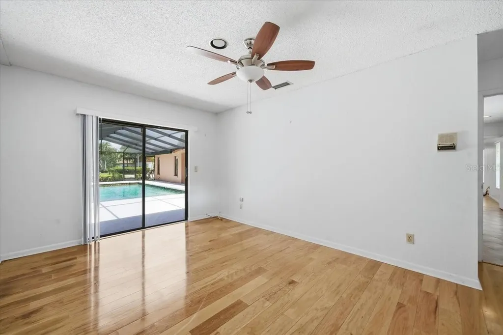 4326 Middle Lake Drive Tampa FL 33624