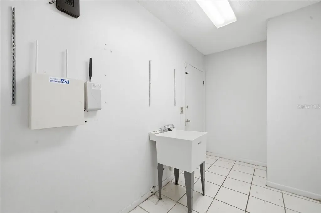 4326 Middle Lake Drive Tampa FL 33624