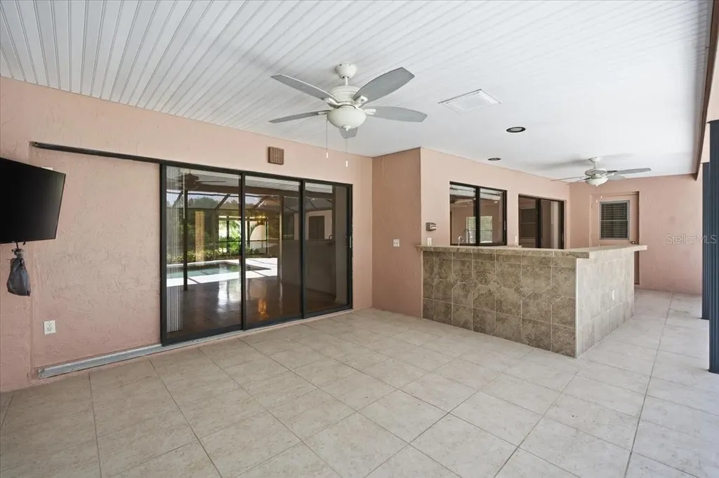 4326 Middle Lake Drive Tampa FL 33624