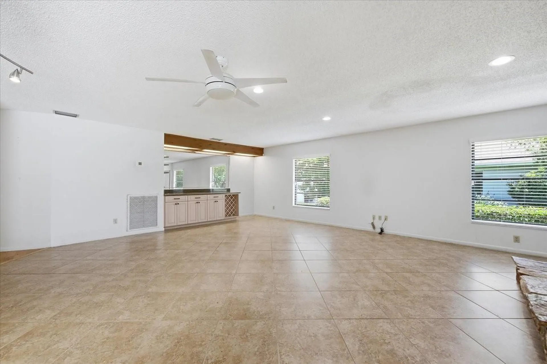 4326 Middle Lake Drive Tampa FL 33624