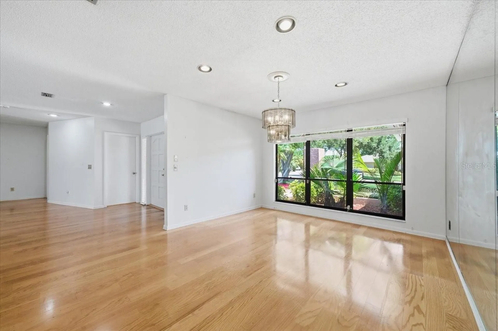 4326 Middle Lake Drive Tampa FL 33624