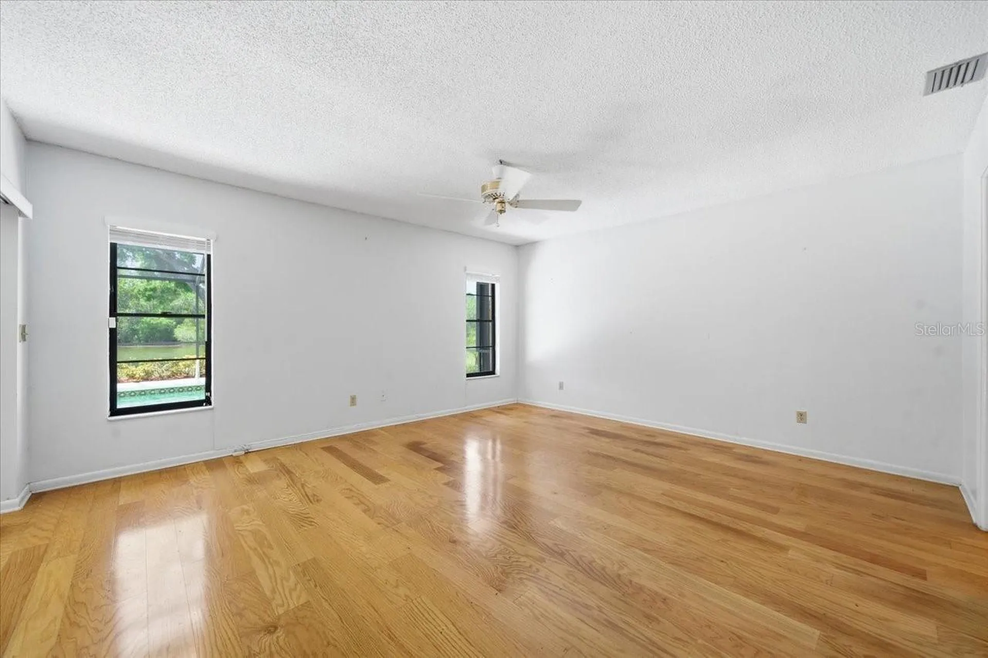 4326 Middle Lake Drive Tampa FL 33624
