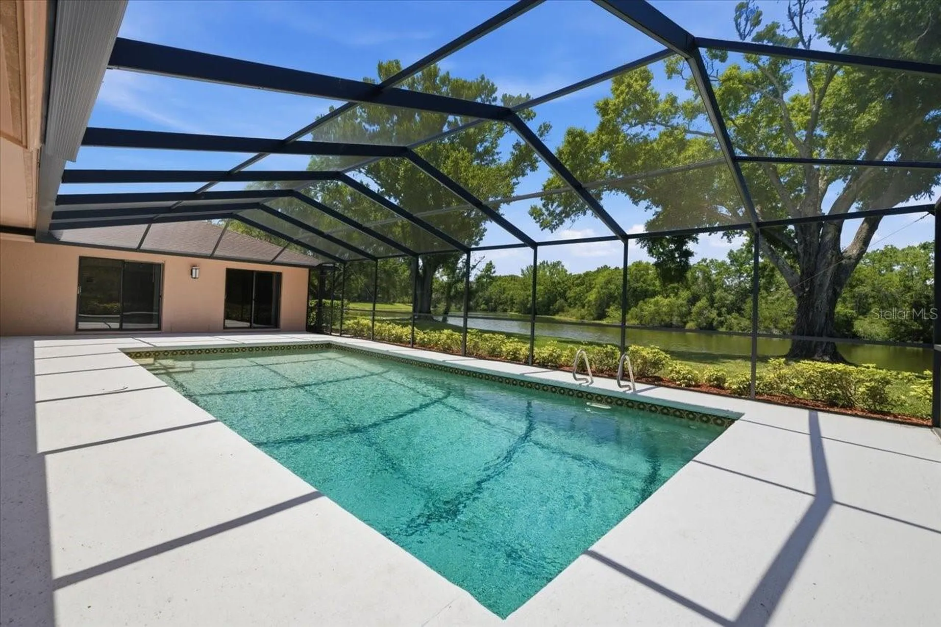 4326 Middle Lake Drive Tampa FL 33624