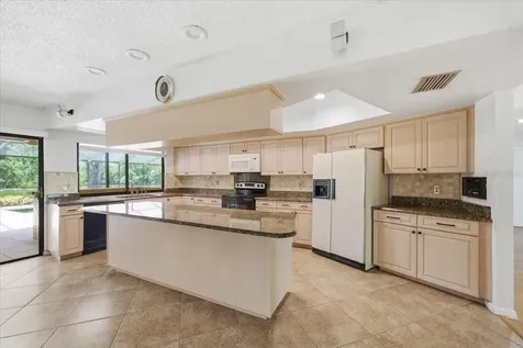 4326 Middle Lake Drive Tampa FL 33624