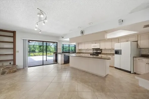 4326 Middle Lake Drive Tampa FL 33624