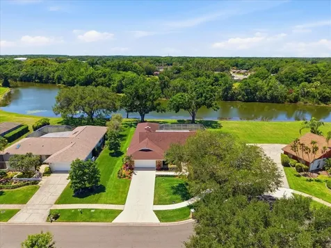 4326 Middle Lake Drive Tampa FL 33624