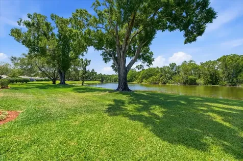 4326 Middle Lake Drive Tampa FL 33624