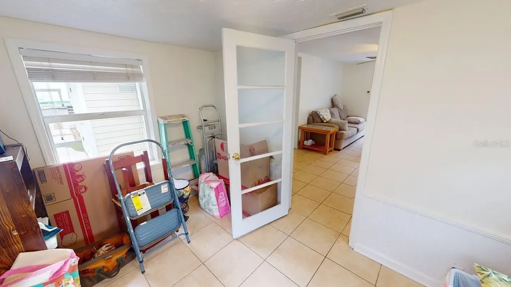 2912 Hawthorne Street Sarasota FL 34239