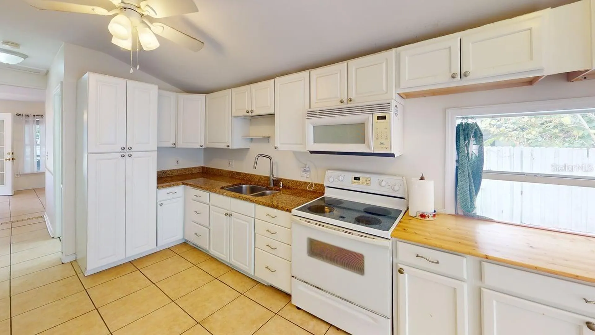 2912 Hawthorne Street Sarasota FL 34239