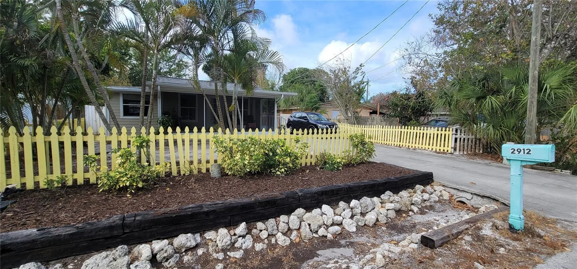 2912 Hawthorne Street Sarasota FL 34239