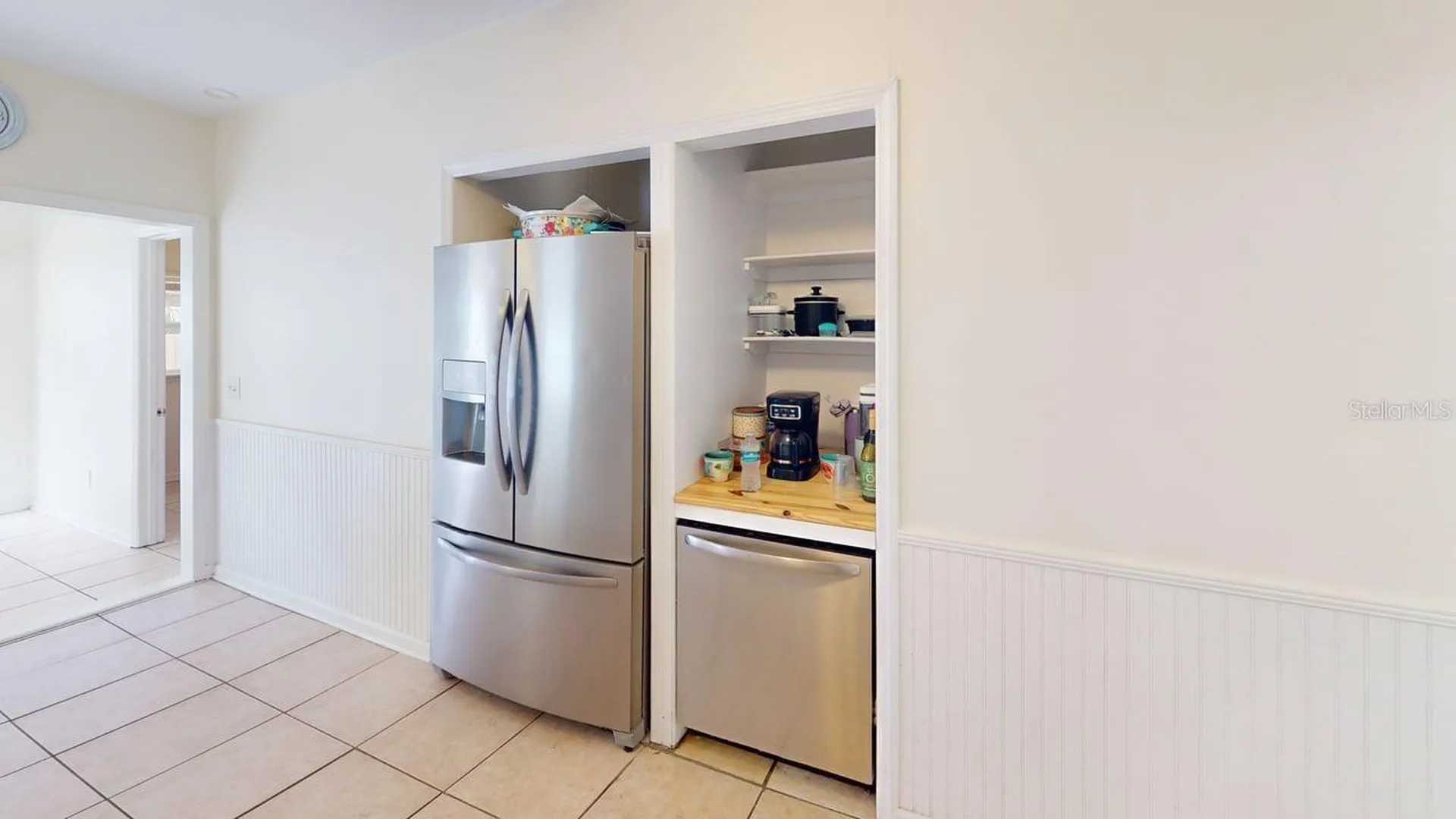 2912 Hawthorne Street Sarasota FL 34239