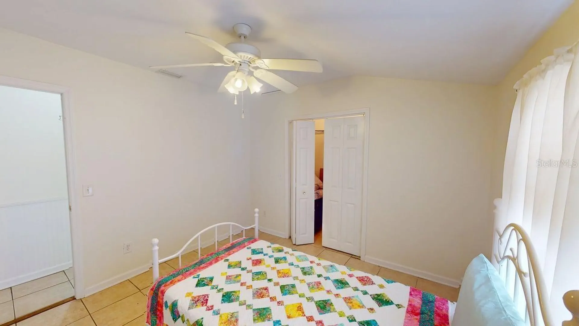 2912 Hawthorne Street Sarasota FL 34239