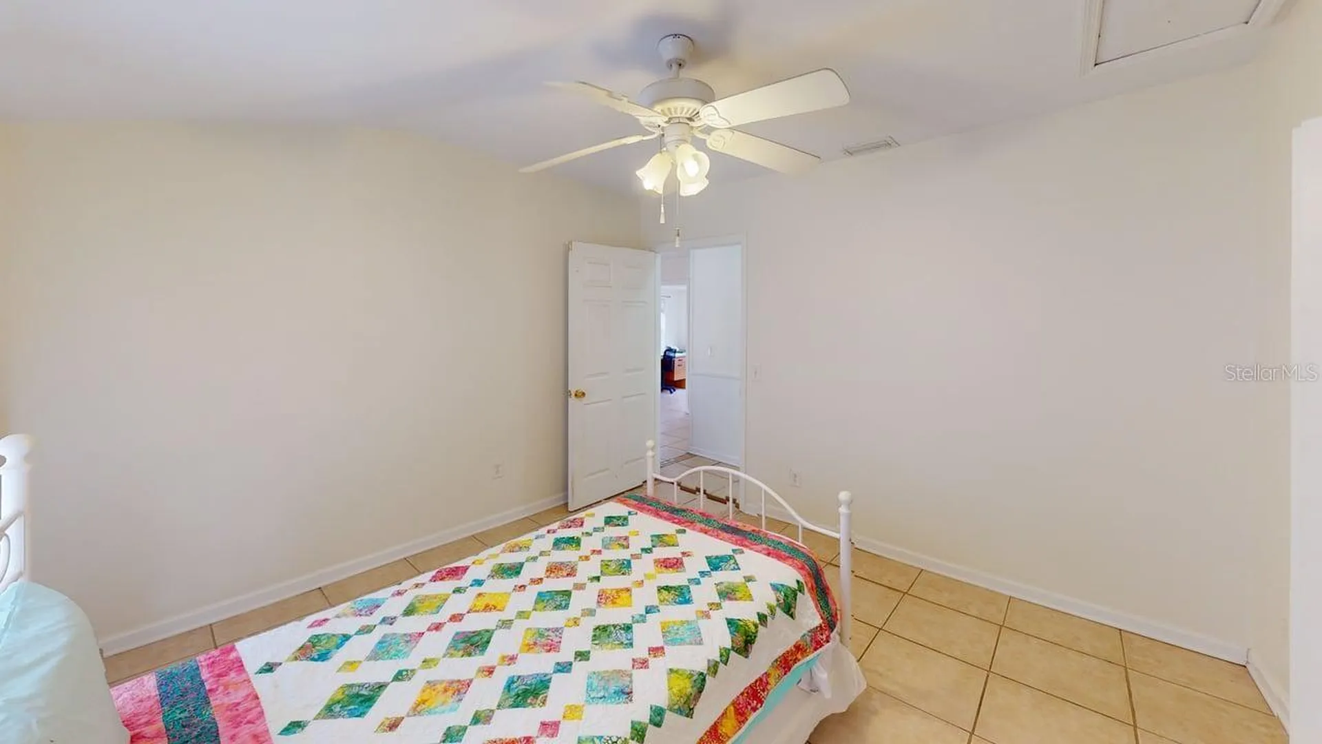 2912 Hawthorne Street Sarasota FL 34239
