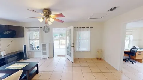 2912 Hawthorne Street Sarasota FL 34239