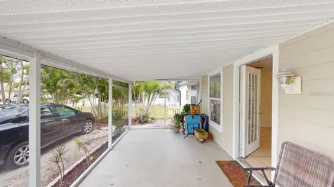 2912 Hawthorne Street Sarasota FL 34239