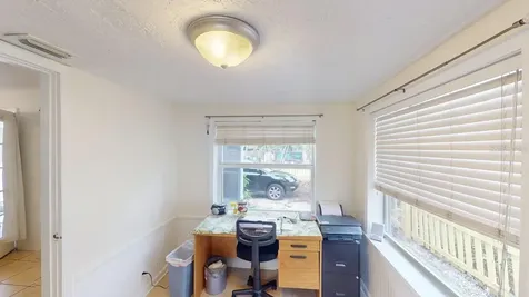 2912 Hawthorne Street Sarasota FL 34239