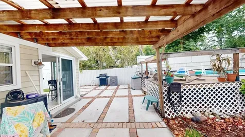 2912 Hawthorne Street Sarasota FL 34239